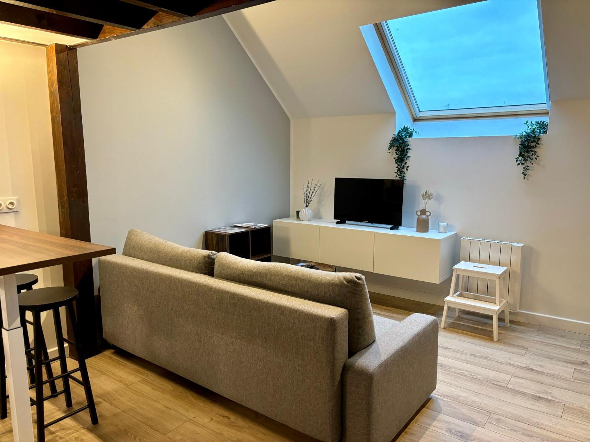 Le Petit Jardin, Proche Gare, Hyper Centre Cambrai Exterior foto